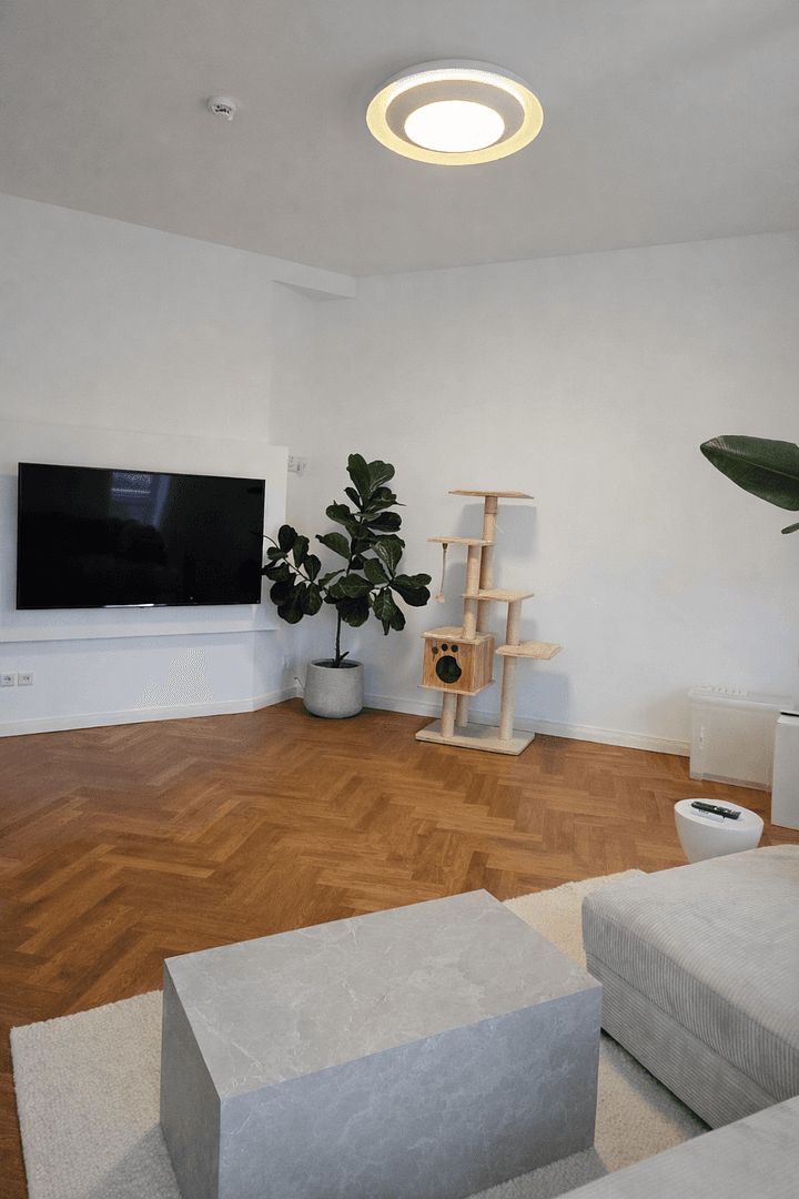 Pronájem bytu 4+1 122 m², Altmarkstraße 8, Berlin, Berlín Pronájem bytu 4+1 122 m², Altmarkstraße 8, Berlin, Berlín