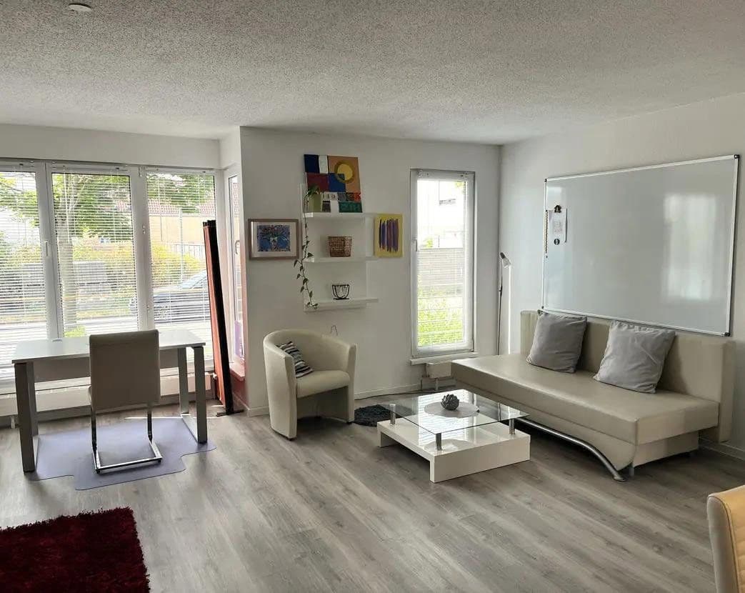 Pronájem bytu 1+1 42 m², Leipzig, Sasko Pronájem bytu 1+1 42 m², Leipzig, Sasko