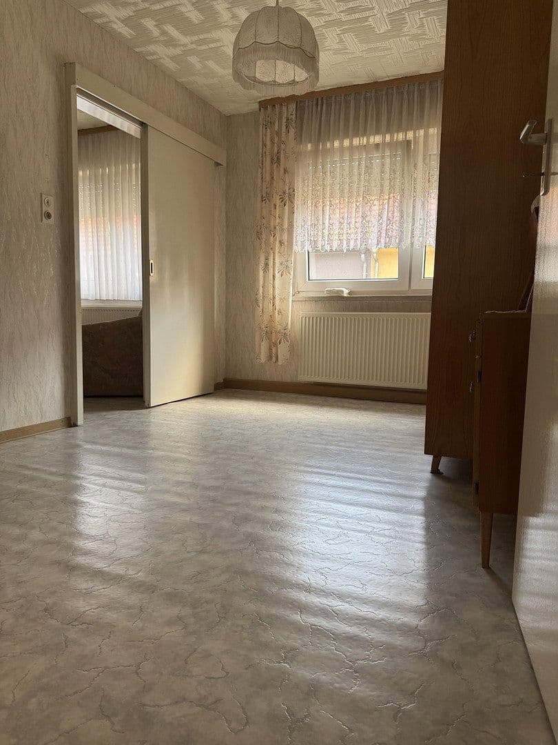 Prodej domu 149 m², pozemek 381 m², Engelstraße 6, Philippsburg, Bádensko-Württembersko Prodej domu 149 m², pozemek 381 m², Engelstraße 6, Philippsburg, Bádensko-Württembersko