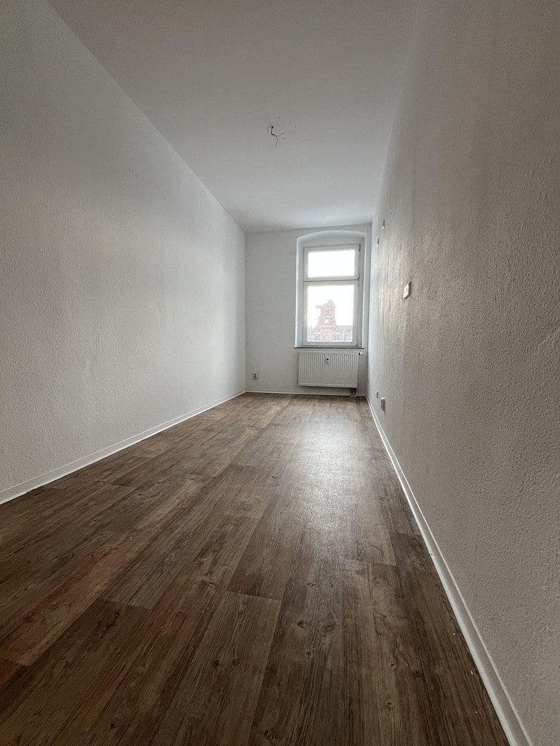 Pronájem bytu 5+1 110 m², Voigtstraße 32, Chemnitz, Sasko Pronájem bytu 5+1 110 m², Voigtstraße 32, Chemnitz, Sasko