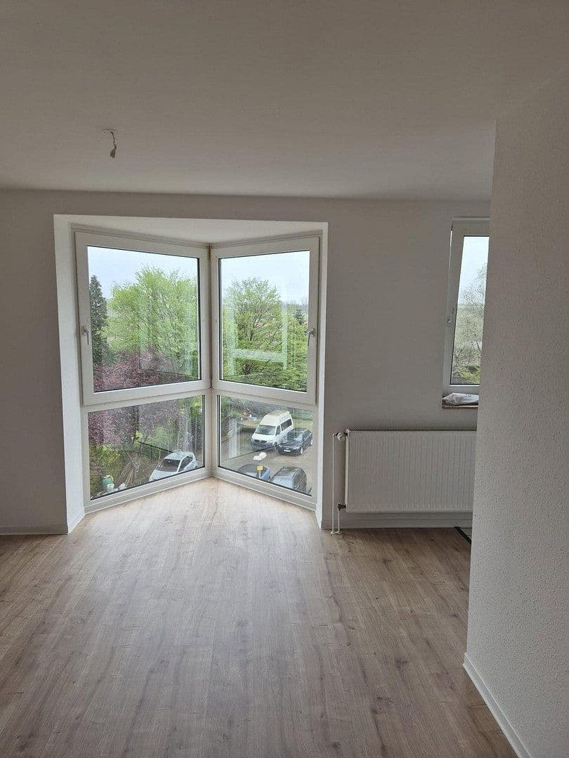 Pronájem bytu 1+1 26 m², Haus-Berge-Str. 38-40, Essen, Severní Porýní-Vestfálsko Pronájem bytu 1+1 26 m², Haus-Berge-Str. 38-40, Essen, Severní Porýní-Vestfálsko