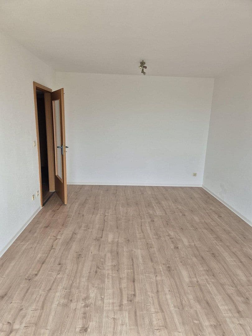 Pronájem bytu 1+1 26 m², Haus-Berge-Str. 38-40, Essen, Severní Porýní-Vestfálsko Pronájem bytu 1+1 26 m², Haus-Berge-Str. 38-40, Essen, Severní Porýní-Vestfálsko