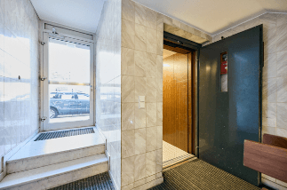 Pronájem bytu 1+1 37 m², Münsterstrasse 161, Düsseldorf, Severní Porýní-Vestfálsko Pronájem bytu 1+1 37 m², Münsterstrasse 161, Düsseldorf, Severní Porýní-Vestfálsko