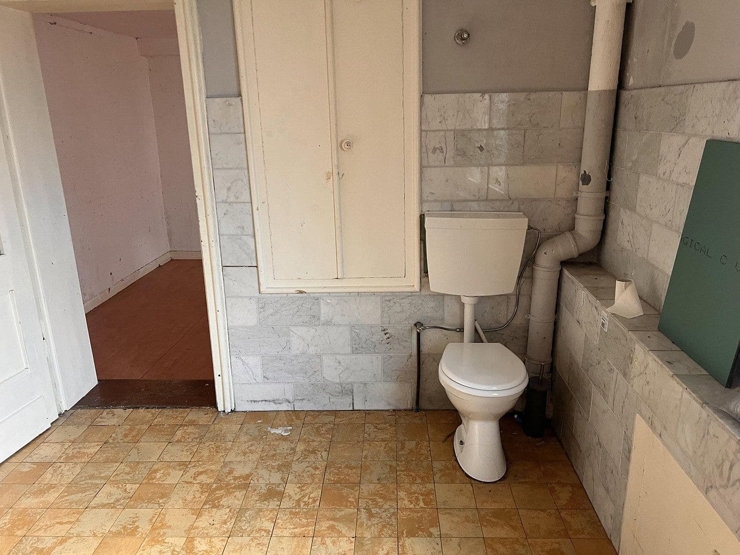 Prodej domu 200 m², pozemek 290 m², Wissen, Porýní-Falc Prodej domu 200 m², pozemek 290 m², Wissen, Porýní-Falc