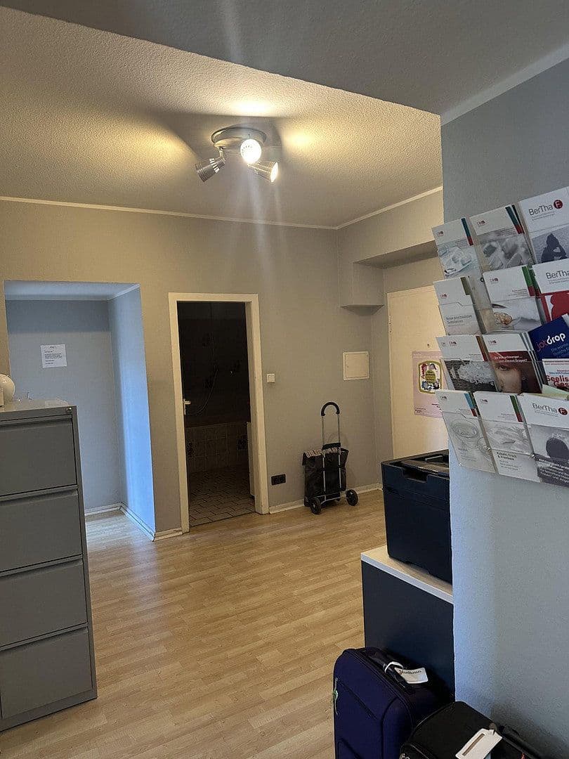 Pronájem kanceláře 78 m², Mertensgasse 12, Düsseldorf, Severní Porýní-Vestfálsko Pronájem kanceláře 78 m², Mertensgasse 12, Düsseldorf, Severní Porýní-Vestfálsko