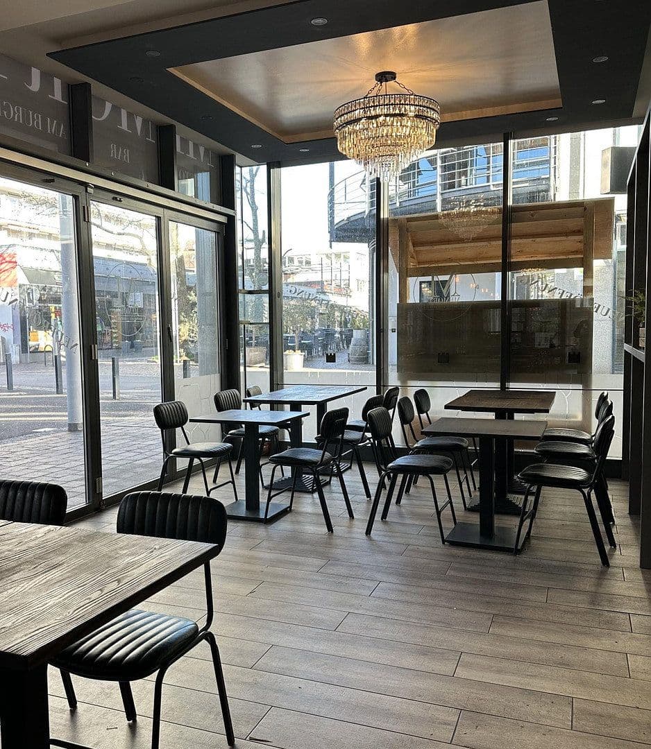 Pronájem nebytového prostoru 700 m², Herrenstrasse 3,, Lörrach, Bádensko-Württembersko Pronájem nebytového prostoru 700 m², Herrenstrasse 3,, Lörrach, Bádensko-Württembersko