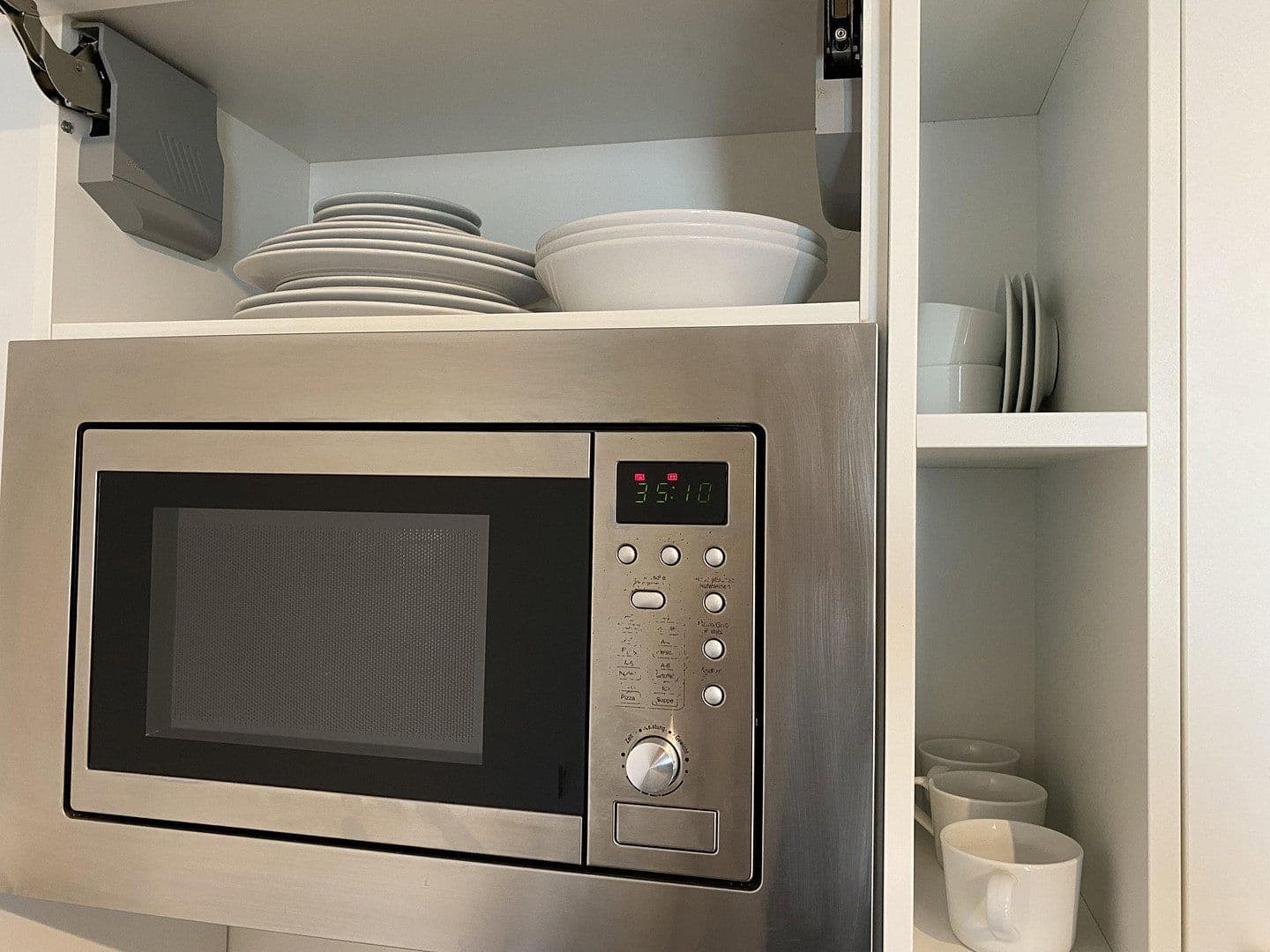 Pronájem bytu 1+1 23 m², Wexstraße 15, Wilmersdorf, Berlin, Berlín Pronájem bytu 1+1 23 m², Wexstraße 15, Wilmersdorf, Berlin, Berlín