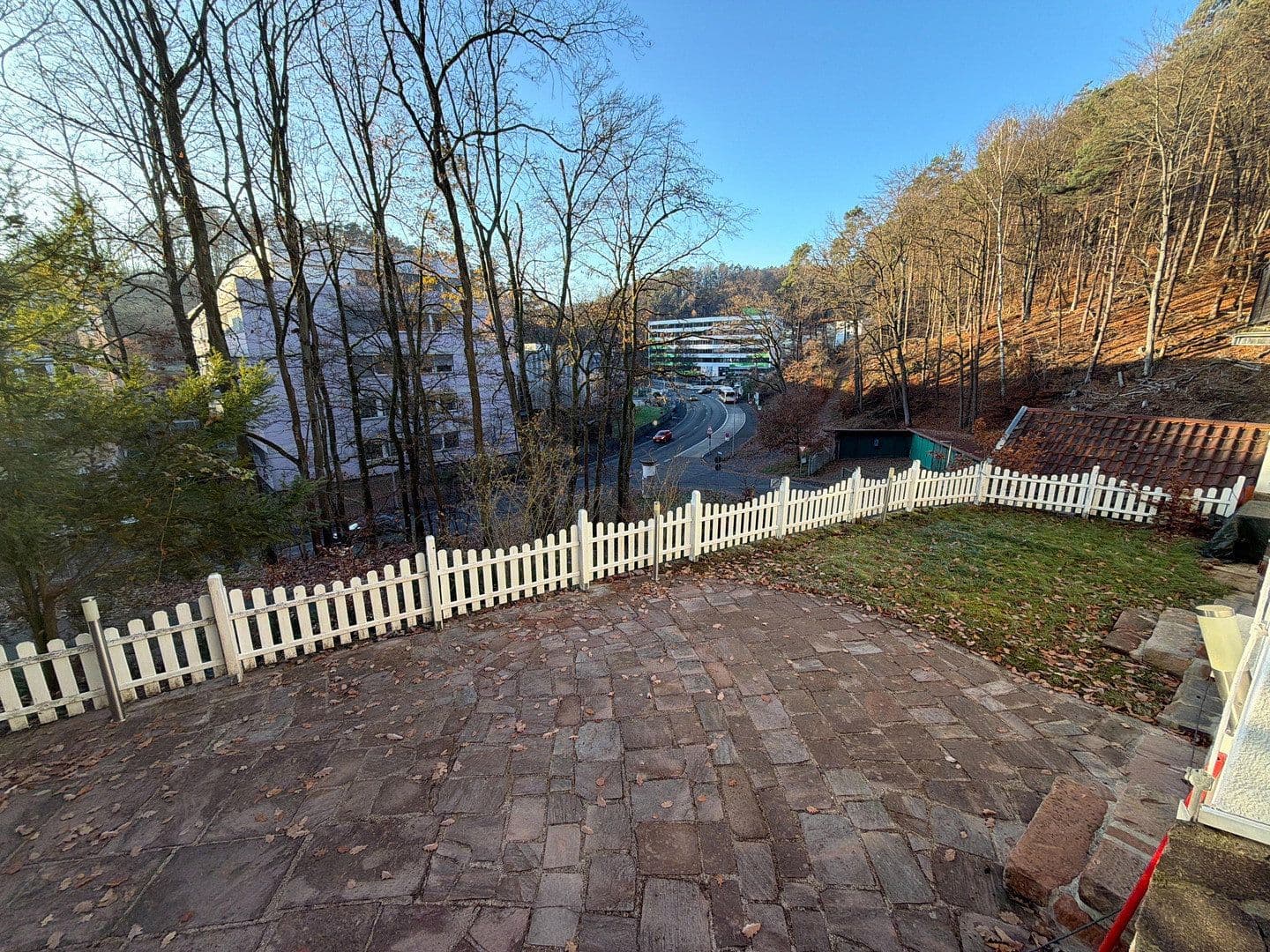 Prodej domu 220 m², pozemek 561 m², Marburg, Hessen Prodej domu 220 m², pozemek 561 m², Marburg, Hessen