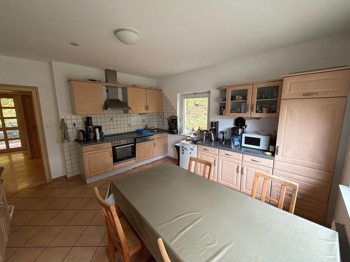 Prodej domu 220 m², pozemek 561 m², Marburg, Hessen Prodej domu 220 m², pozemek 561 m², Marburg, Hessen