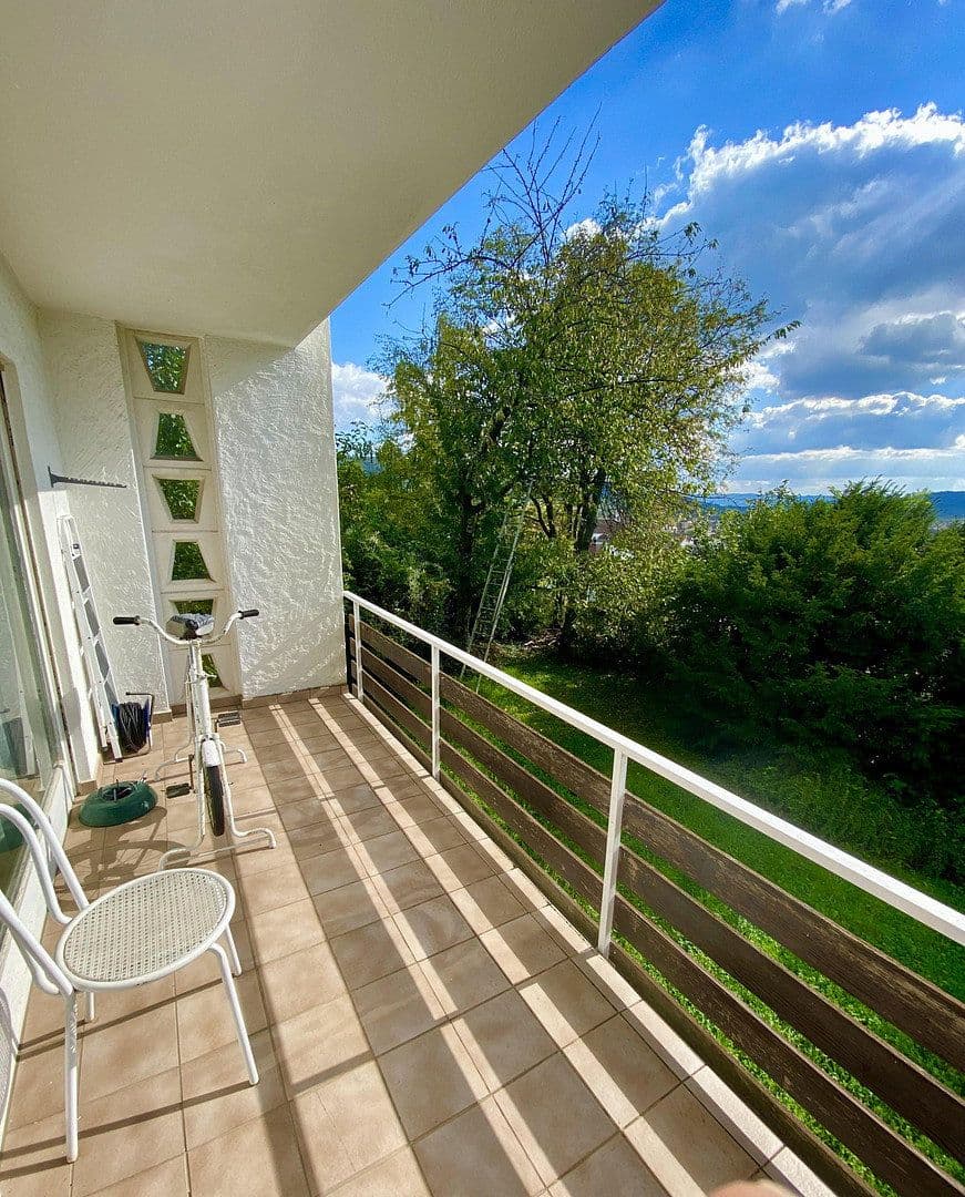 Prodej domu 240 m², pozemek 1.215 m², Panoramaweg 15, Rudersberg, Bádensko-Württembersko Prodej domu 240 m², pozemek 1.215 m², Panoramaweg 15, Rudersberg, Bádensko-Württembersko