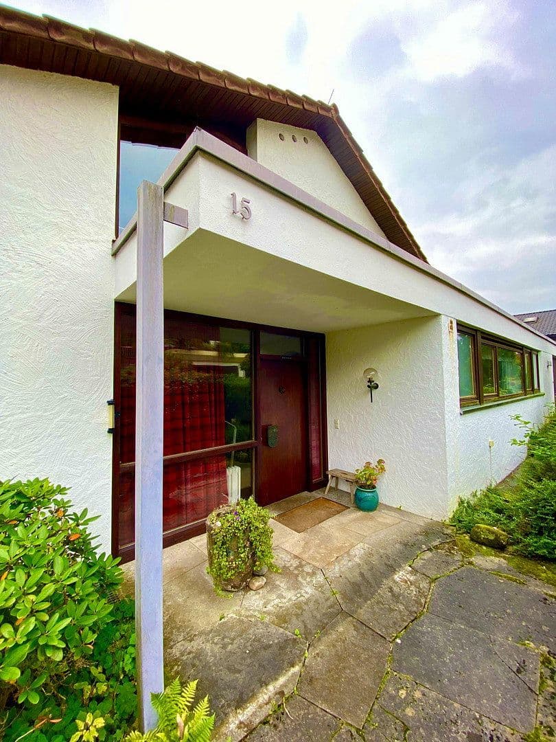 Prodej domu 240 m², pozemek 1.215 m², Panoramaweg 15, Rudersberg, Bádensko-Württembersko Prodej domu 240 m², pozemek 1.215 m², Panoramaweg 15, Rudersberg, Bádensko-Württembersko