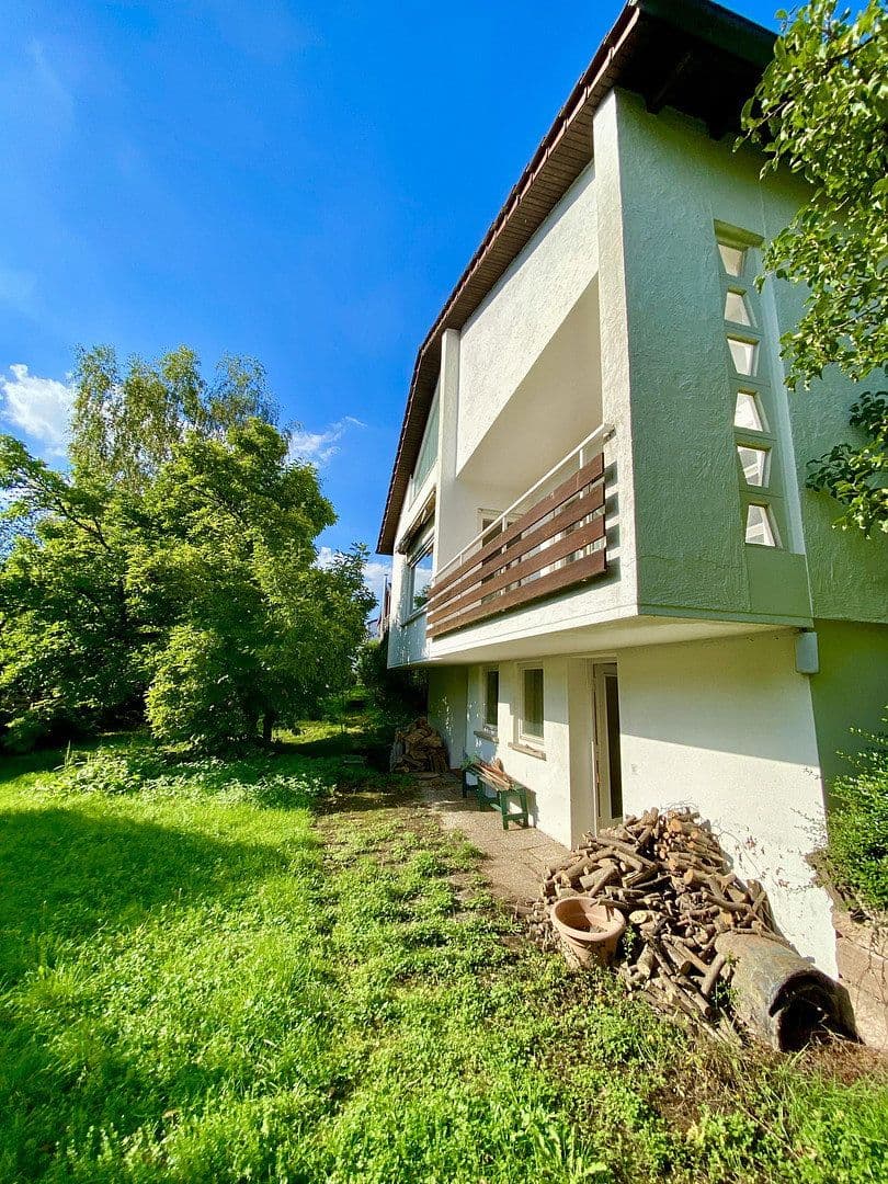 Prodej domu 240 m², pozemek 1.215 m², Panoramaweg 15, Rudersberg, Bádensko-Württembersko Prodej domu 240 m², pozemek 1.215 m², Panoramaweg 15, Rudersberg, Bádensko-Württembersko