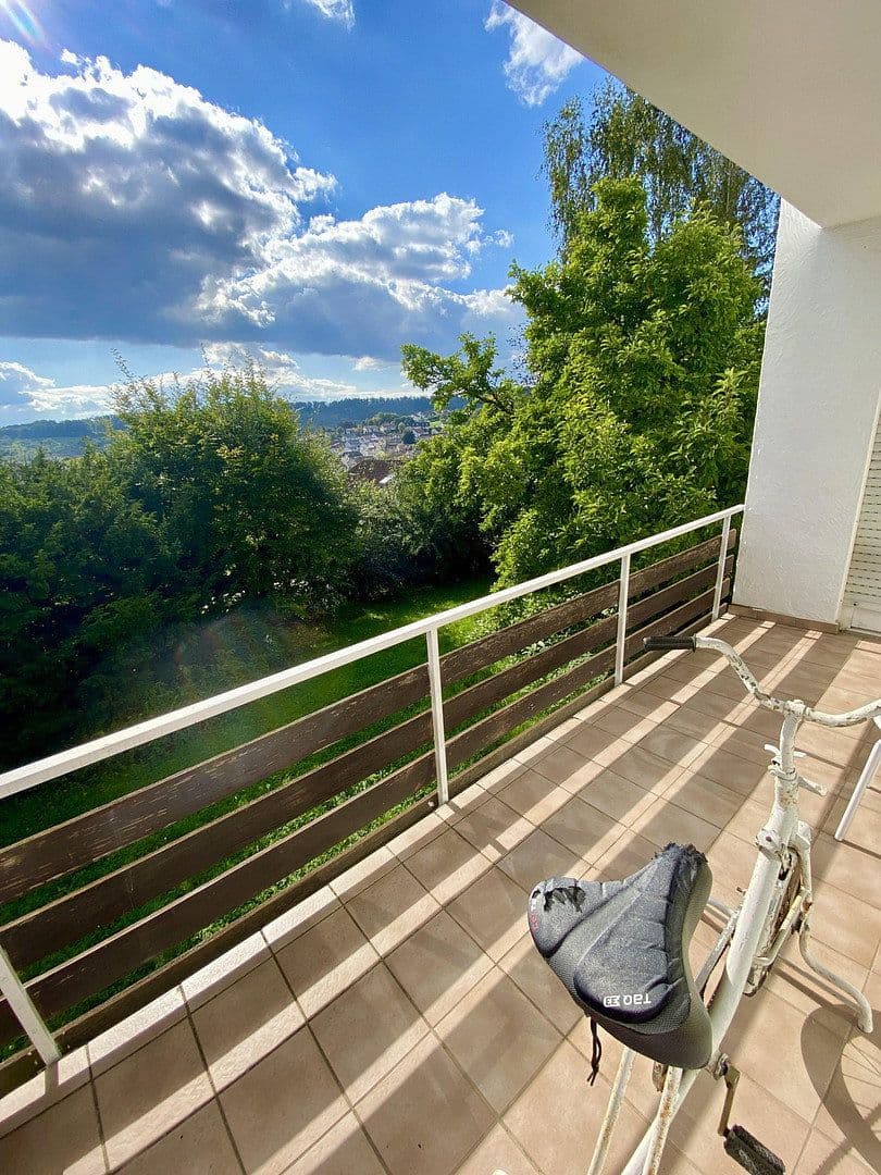 Prodej domu 240 m², pozemek 1.215 m², Panoramaweg 15, Rudersberg, Bádensko-Württembersko Prodej domu 240 m², pozemek 1.215 m², Panoramaweg 15, Rudersberg, Bádensko-Württembersko