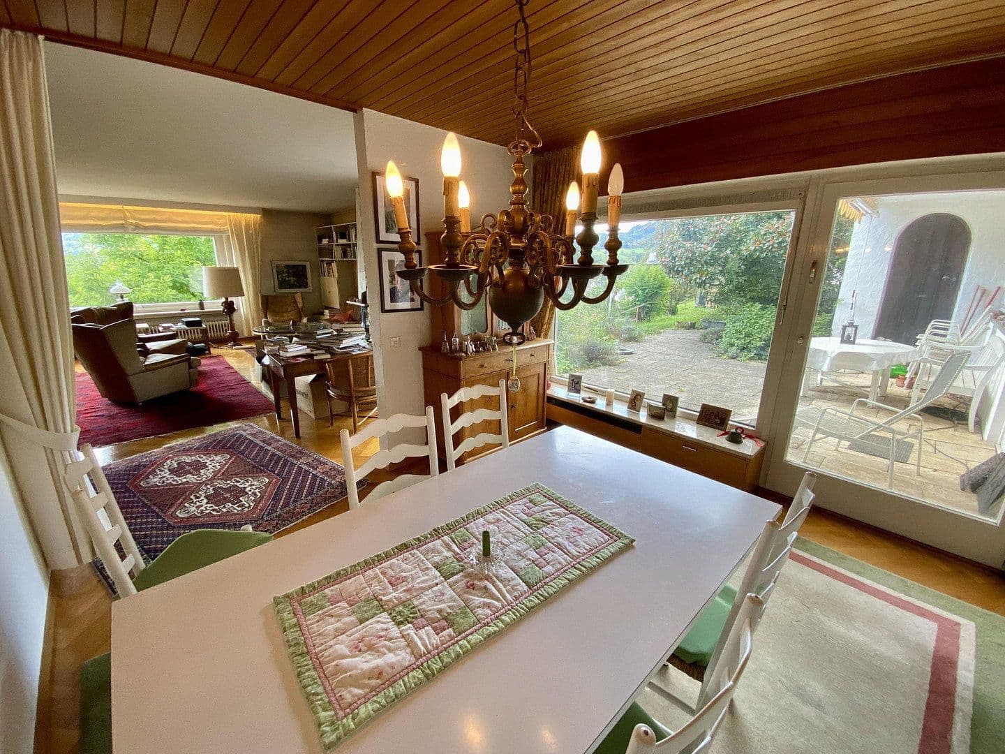 Prodej domu 240 m², pozemek 1.215 m², Panoramaweg 15, Rudersberg, Bádensko-Württembersko Prodej domu 240 m², pozemek 1.215 m², Panoramaweg 15, Rudersberg, Bádensko-Württembersko