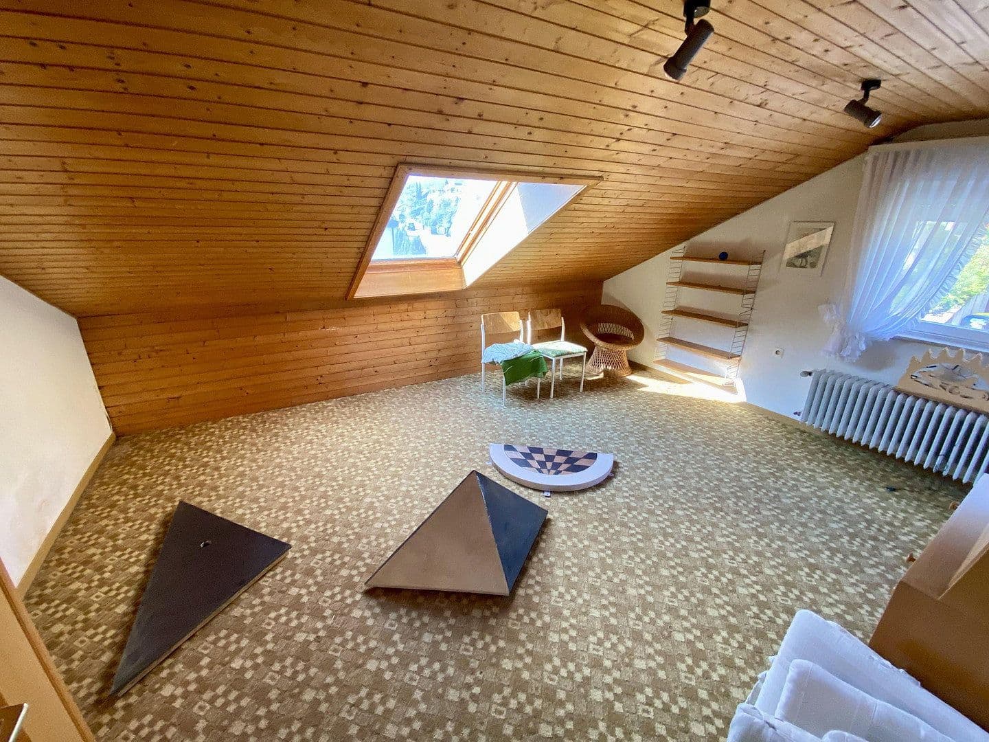 Prodej domu 240 m², pozemek 1.215 m², Panoramaweg 15, Rudersberg, Bádensko-Württembersko Prodej domu 240 m², pozemek 1.215 m², Panoramaweg 15, Rudersberg, Bádensko-Württembersko