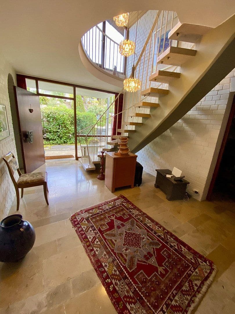 Prodej domu 240 m², pozemek 1.215 m², Panoramaweg 15, Rudersberg, Bádensko-Württembersko Prodej domu 240 m², pozemek 1.215 m², Panoramaweg 15, Rudersberg, Bádensko-Württembersko