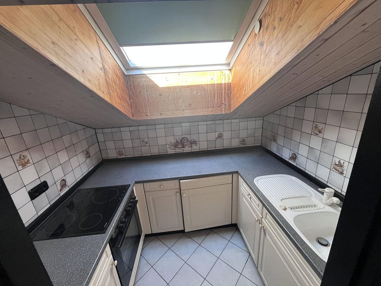 Prodej domu 591 m², pozemek 4.760 m², Möhrendorf, Bavorsko Prodej domu 591 m², pozemek 4.760 m², Möhrendorf, Bavorsko