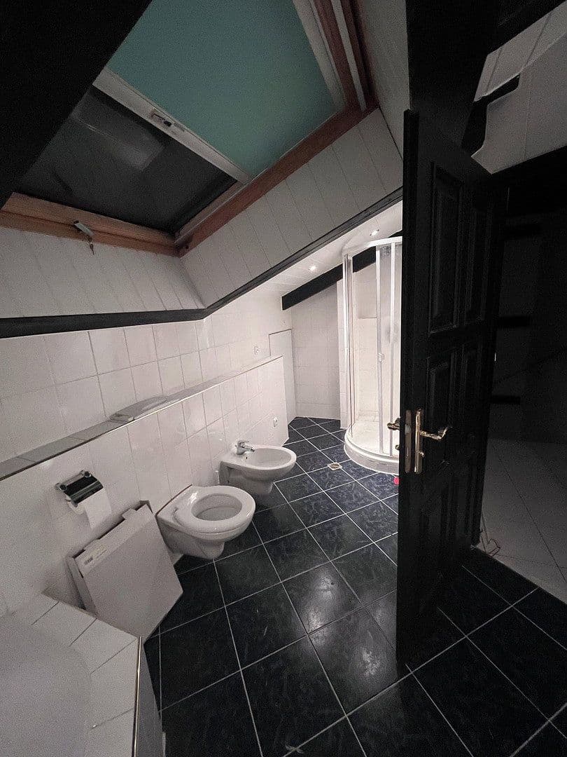 Prodej domu 591 m², pozemek 4.760 m², Möhrendorf, Bavorsko Prodej domu 591 m², pozemek 4.760 m², Möhrendorf, Bavorsko