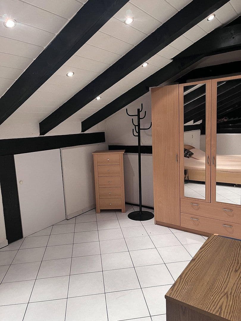 Prodej domu 591 m², pozemek 4.760 m², Möhrendorf, Bavorsko Prodej domu 591 m², pozemek 4.760 m², Möhrendorf, Bavorsko