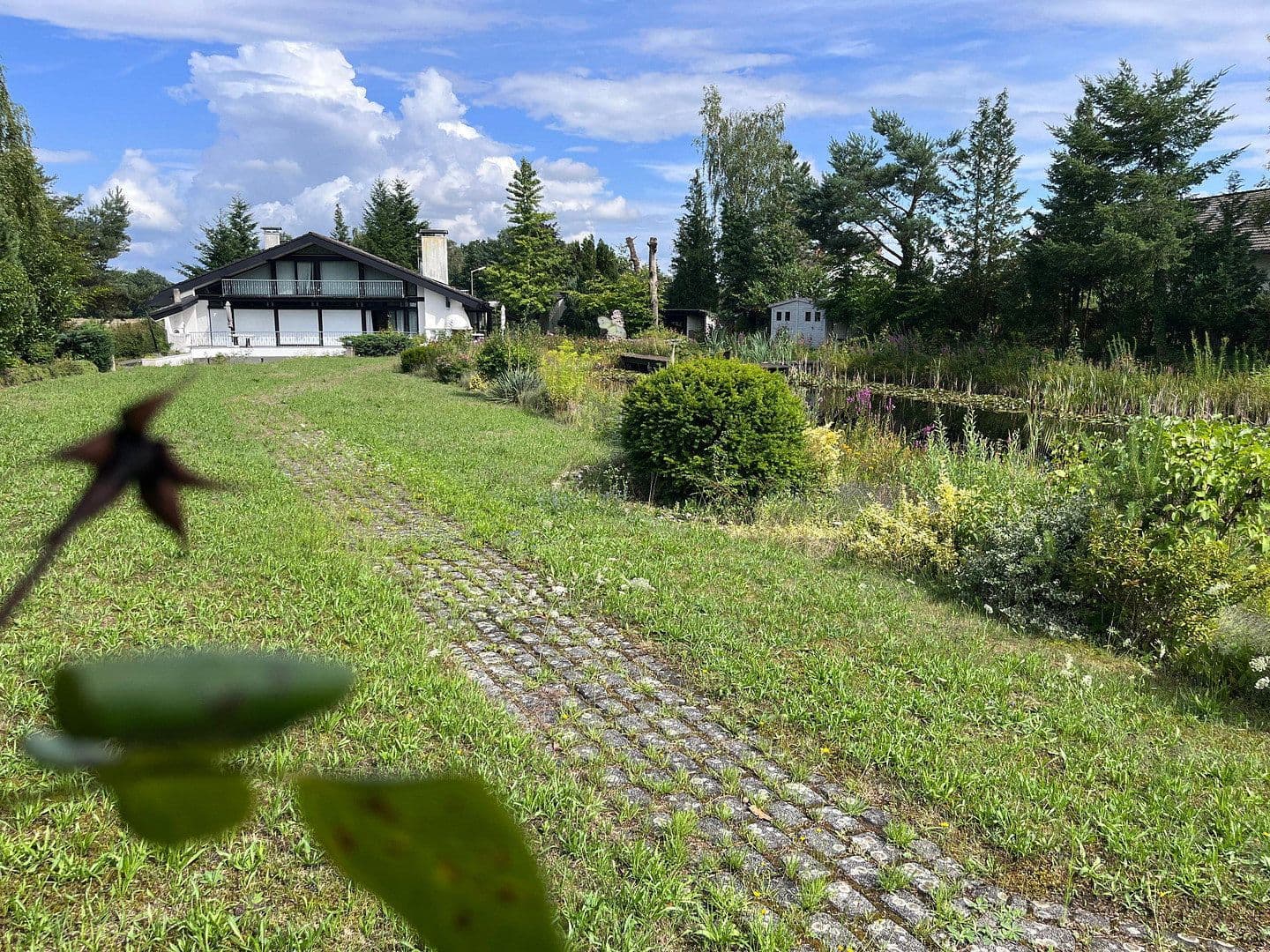 Prodej domu 591 m², pozemek 4.760 m², Möhrendorf, Bavorsko Prodej domu 591 m², pozemek 4.760 m², Möhrendorf, Bavorsko