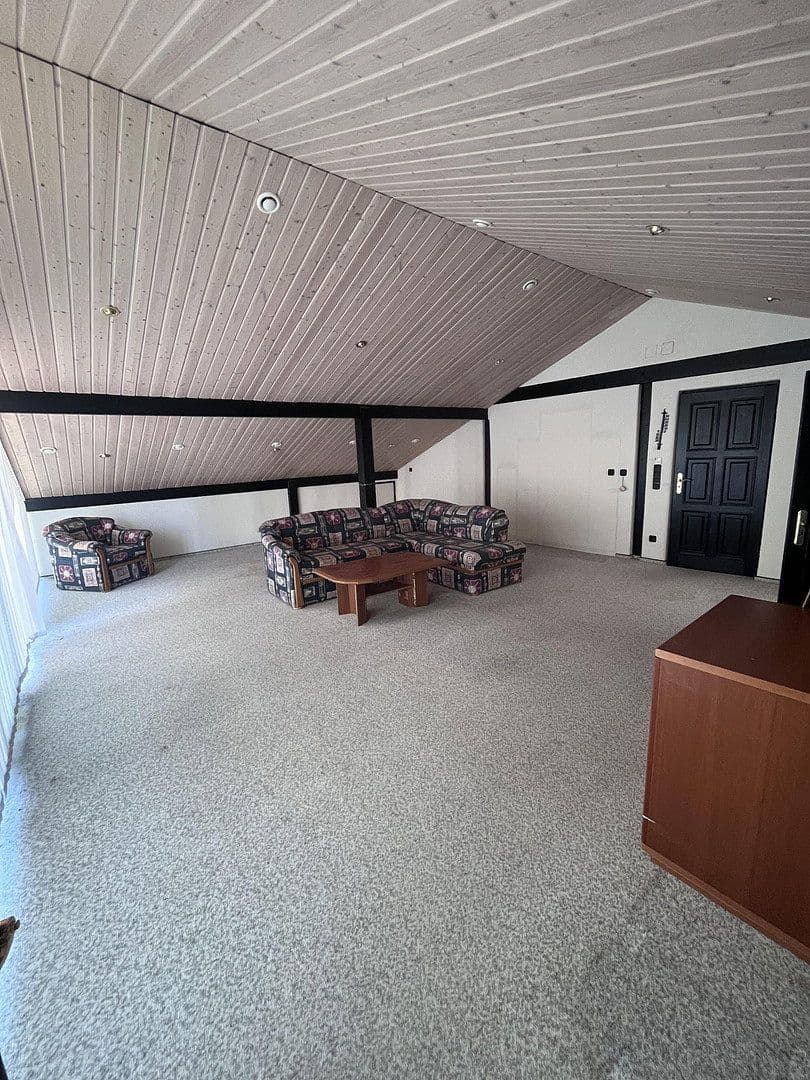 Prodej domu 591 m², pozemek 4.760 m², Möhrendorf, Bavorsko Prodej domu 591 m², pozemek 4.760 m², Möhrendorf, Bavorsko