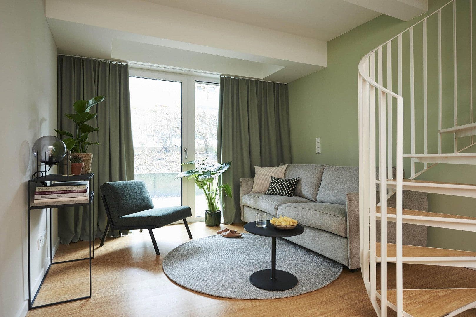 Pronájem bytu 2+1 45 m², Berlin, Berlín Pronájem bytu 2+1 45 m², Berlin, Berlín