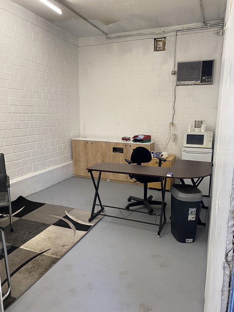 Pronájem nebytového prostoru 120 m², Margarete-von-Wrangell-Straße 17, Hanau, Hessen Pronájem nebytového prostoru 120 m², Margarete-von-Wrangell-Straße 17, Hanau, Hessen