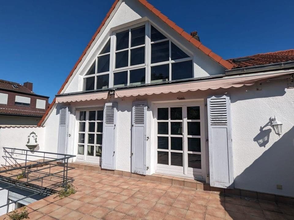 Prodej domu 195 m², pozemek 502 m², Bad Homburg vor der Höhe, Hessen Prodej domu 195 m², pozemek 502 m², Bad Homburg vor der Höhe, Hessen