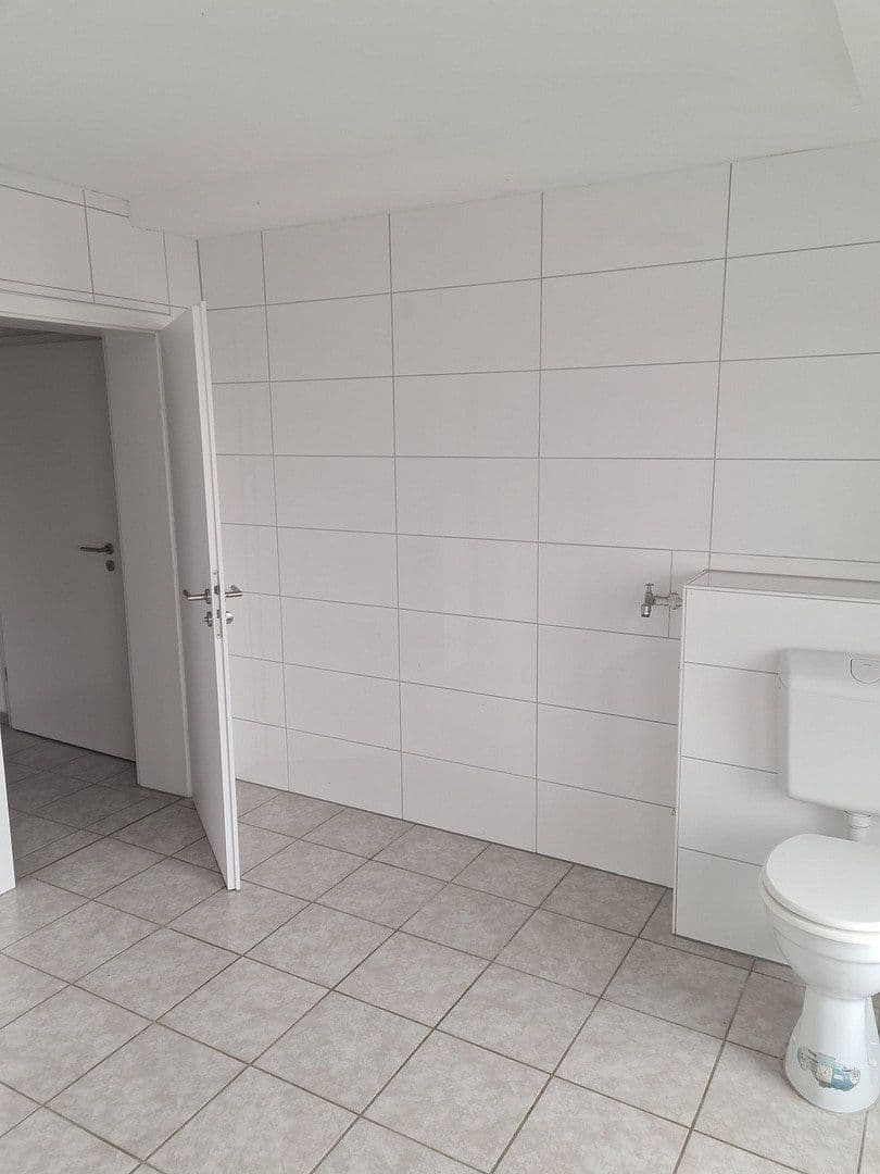 Pronájem bytu 3+kk 110 m², Sinntal, Hessen Pronájem bytu 3+kk 110 m², Sinntal, Hessen