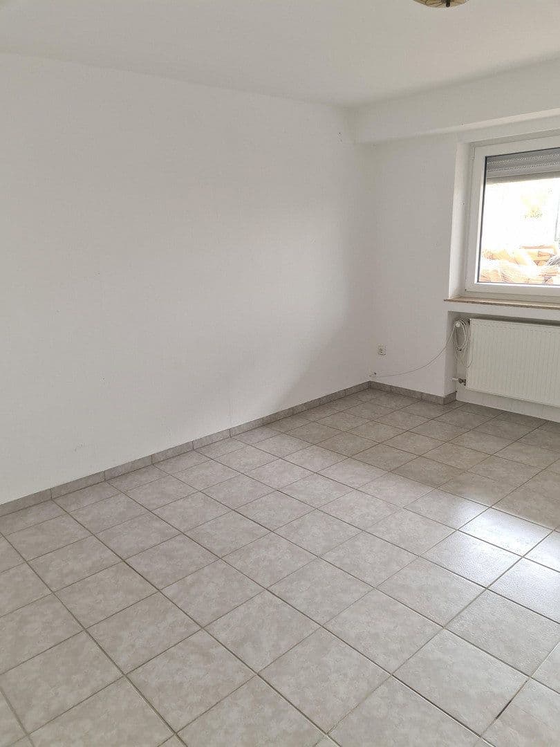 Pronájem bytu 3+kk 110 m², Sinntal, Hessen Pronájem bytu 3+kk 110 m², Sinntal, Hessen