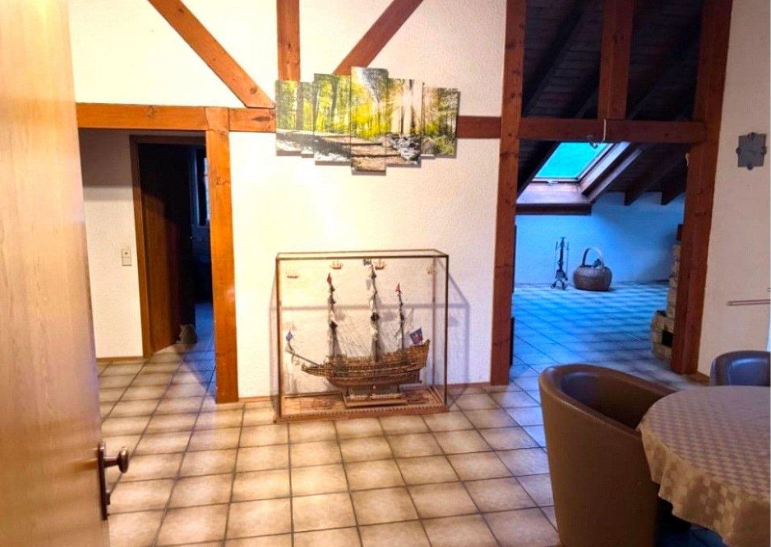 Prodej domu 220 m², pozemek 1.112 m², Wiesloch, Bádensko-Württembersko Prodej domu 220 m², pozemek 1.112 m², Wiesloch, Bádensko-Württembersko