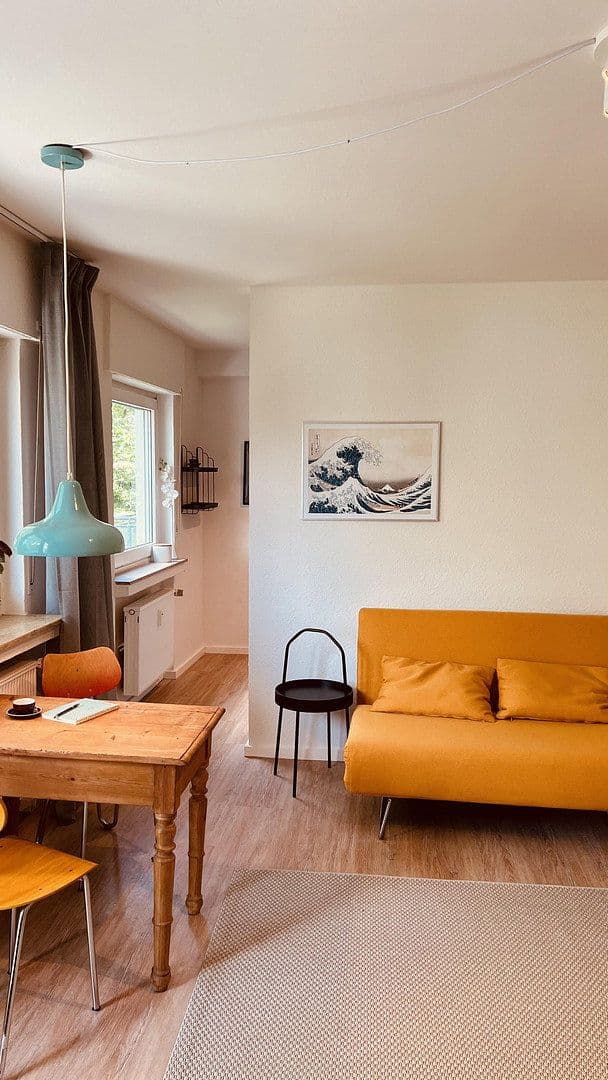 Pronájem bytu 1+1 33 m², Altstadtstrasse 121b, Leverkusen, Severní Porýní-Vestfálsko Pronájem bytu 1+1 33 m², Altstadtstrasse 121b, Leverkusen, Severní Porýní-Vestfálsko