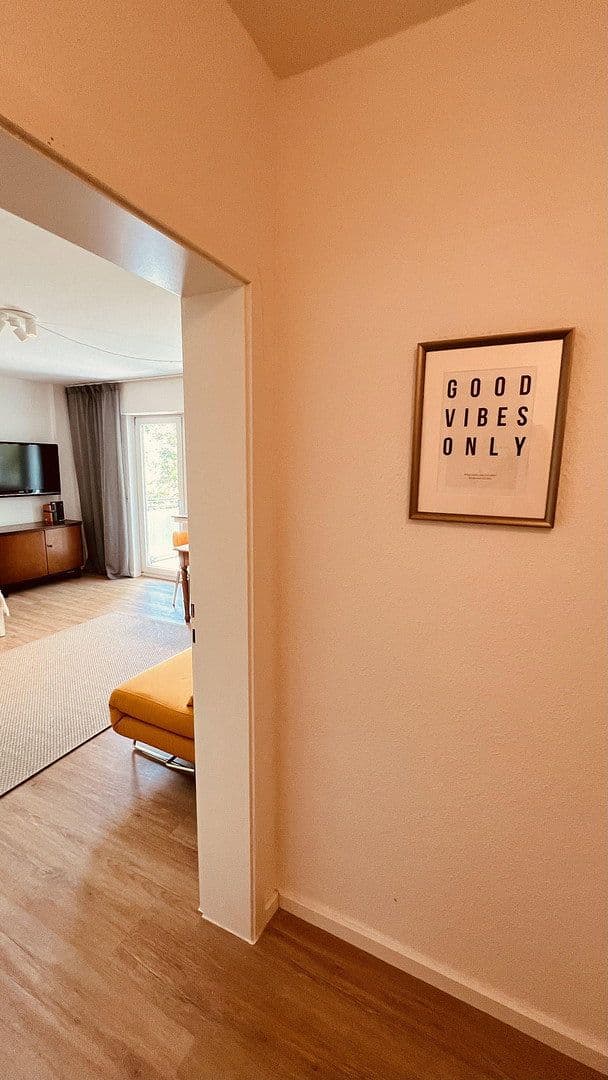 Pronájem bytu 1+1 33 m², Altstadtstrasse 121b, Leverkusen, Severní Porýní-Vestfálsko Pronájem bytu 1+1 33 m², Altstadtstrasse 121b, Leverkusen, Severní Porýní-Vestfálsko