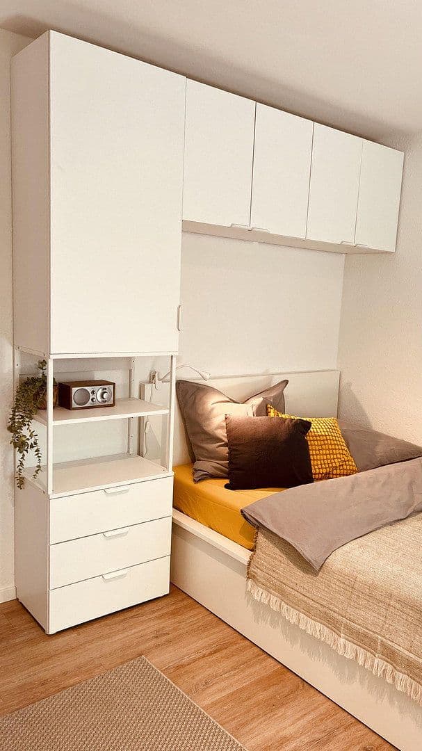 Pronájem bytu 1+1 33 m², Altstadtstrasse 121b, Leverkusen, Severní Porýní-Vestfálsko Pronájem bytu 1+1 33 m², Altstadtstrasse 121b, Leverkusen, Severní Porýní-Vestfálsko