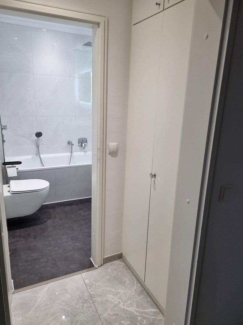 Pronájem bytu 2+1 57 m², Hamburg, Hamburg Pronájem bytu 2+1 57 m², Hamburg, Hamburg