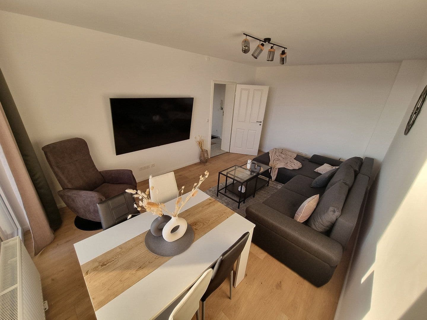 Pronájem bytu 2+1 57 m², Hamburg, Hamburg Pronájem bytu 2+1 57 m², Hamburg, Hamburg