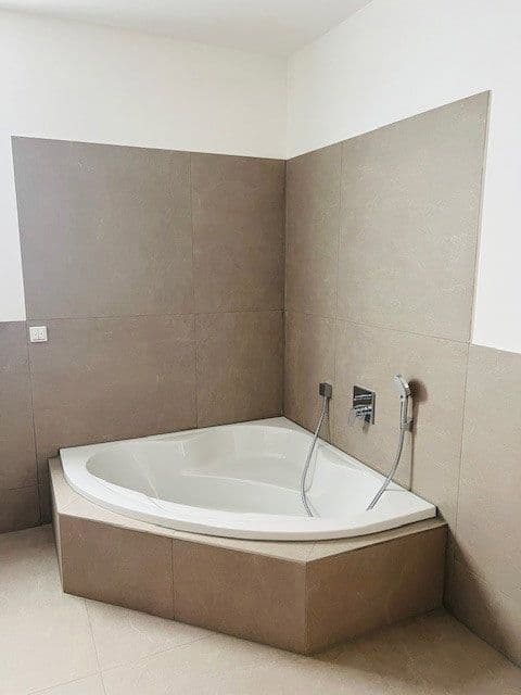 Pronájem domu 182 m², pozemek 334 m², Schwester Anna Straße 4b, Rümmelsheim, Porýní-Falc Pronájem domu 182 m², pozemek 334 m², Schwester Anna Straße 4b, Rümmelsheim, Porýní-Falc