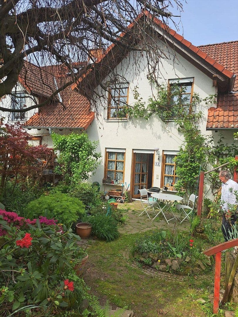 Prodej domu 168 m², pozemek 300 m², Fürth, Hessen Prodej domu 168 m², pozemek 300 m², Fürth, Hessen