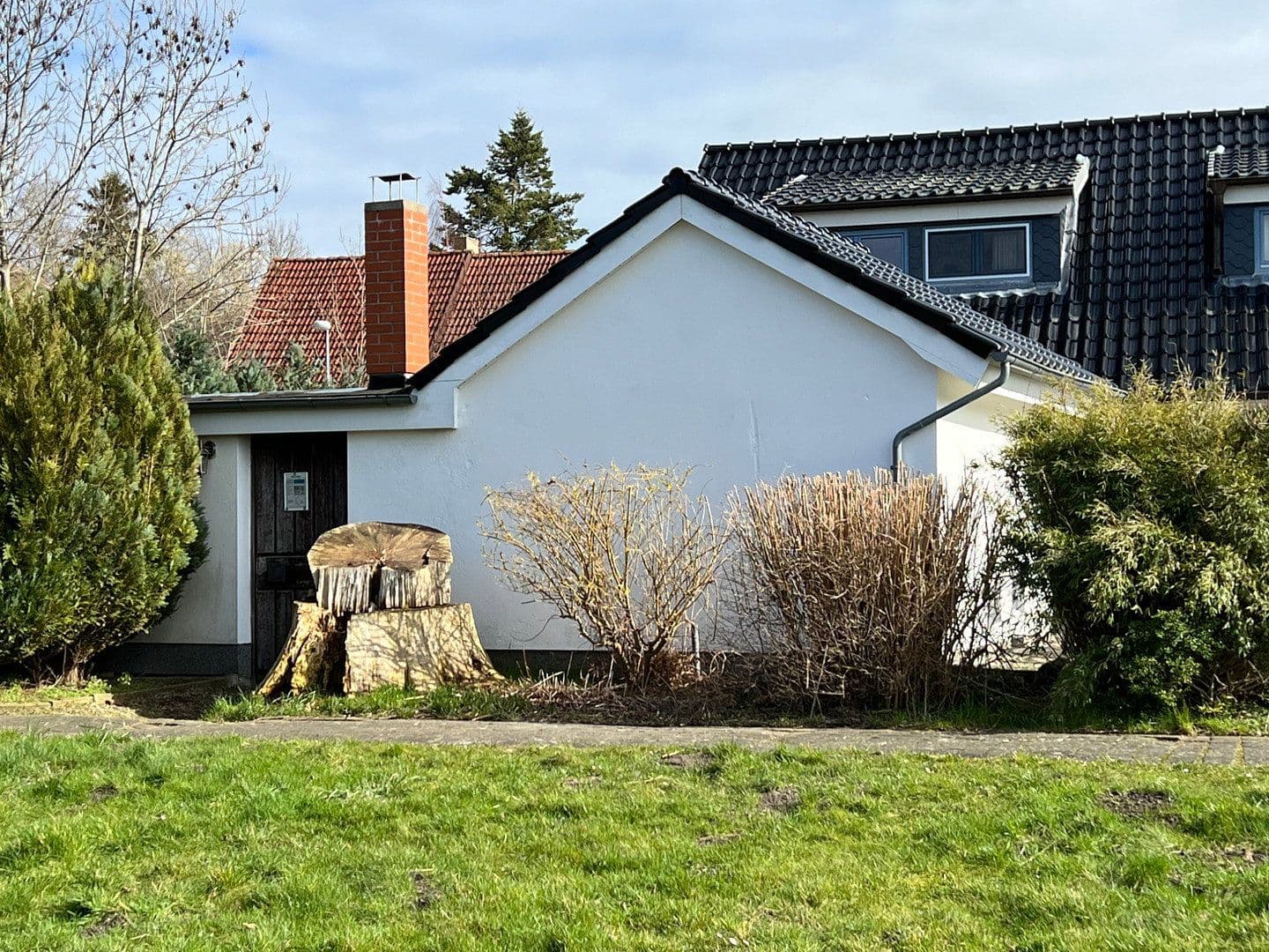 Prodej domu 244 m², pozemek 13.600 m², Dorfstraße, 16, Neuenkirchen, Mecklenburg-Vorpommern Prodej domu 244 m², pozemek 13.600 m², Dorfstraße, 16, Neuenkirchen, Mecklenburg-Vorpommern