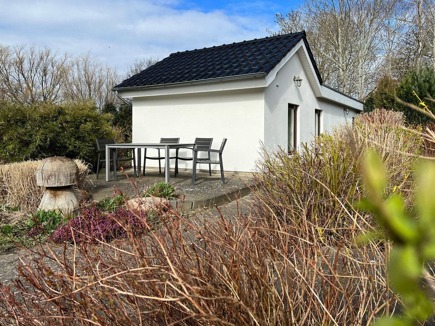 Prodej domu 244 m², pozemek 13.600 m², Dorfstraße, 16, Neuenkirchen, Mecklenburg-Vorpommern Prodej domu 244 m², pozemek 13.600 m², Dorfstraße, 16, Neuenkirchen, Mecklenburg-Vorpommern