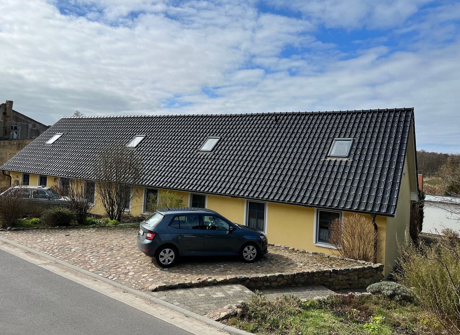 Prodej domu 244 m², pozemek 13.600 m², Dorfstraße, 16, Neuenkirchen, Mecklenburg-Vorpommern Prodej domu 244 m², pozemek 13.600 m², Dorfstraße, 16, Neuenkirchen, Mecklenburg-Vorpommern