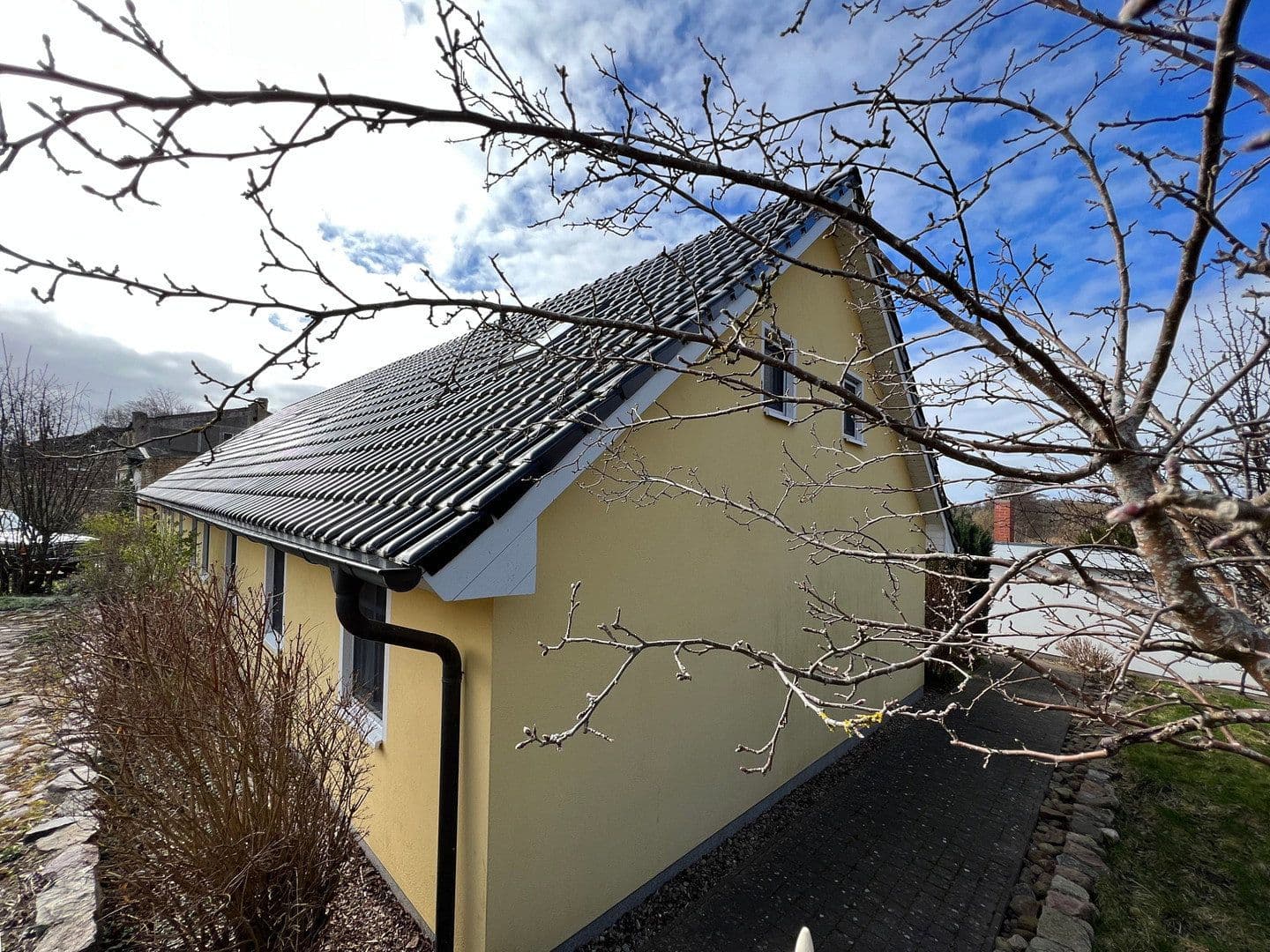 Prodej domu 244 m², pozemek 13.600 m², Dorfstraße, 16, Neuenkirchen, Mecklenburg-Vorpommern Prodej domu 244 m², pozemek 13.600 m², Dorfstraße, 16, Neuenkirchen, Mecklenburg-Vorpommern