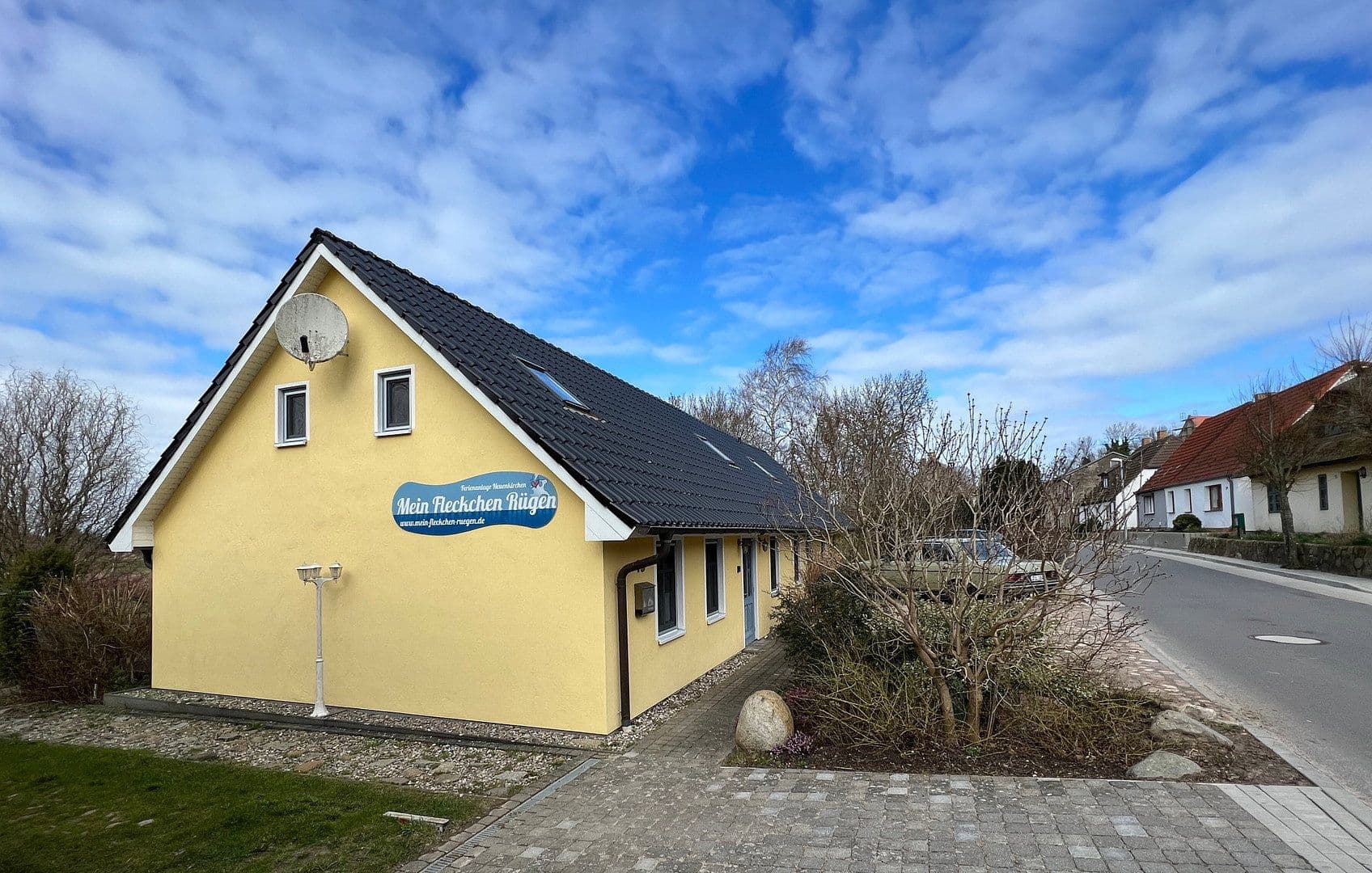 Prodej domu 244 m², pozemek 13.600 m², Dorfstraße, 16, Neuenkirchen, Mecklenburg-Vorpommern Prodej domu 244 m², pozemek 13.600 m², Dorfstraße, 16, Neuenkirchen, Mecklenburg-Vorpommern