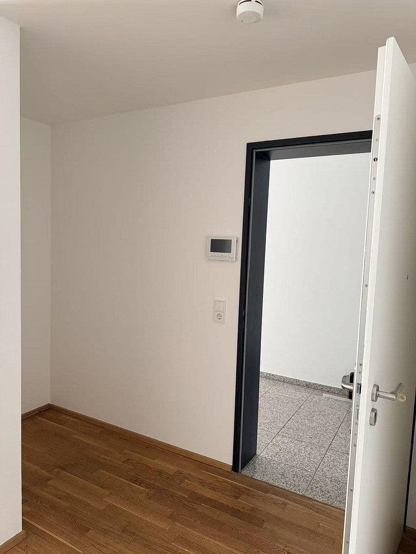 Pronájem bytu 2+1 66 m², Frankfurt, Hessen Pronájem bytu 2+1 66 m², Frankfurt, Hessen