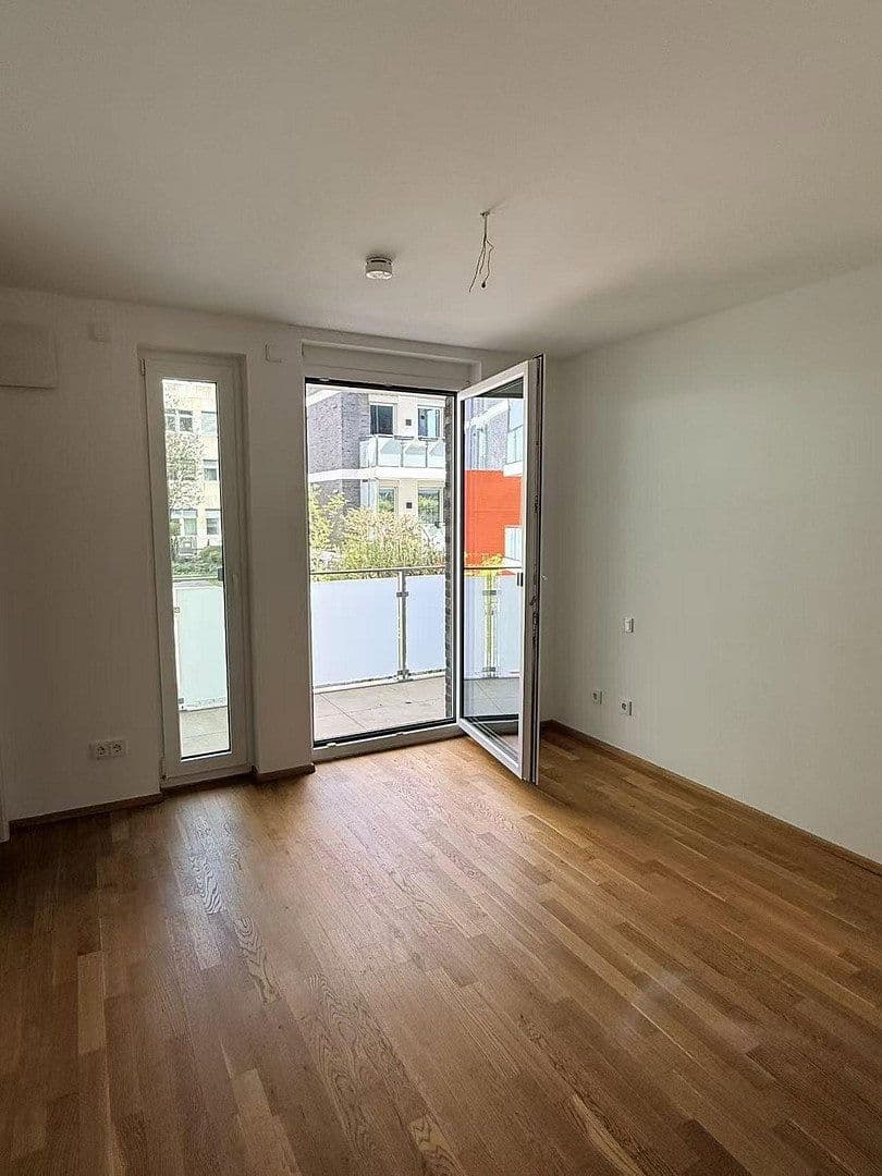 Pronájem bytu 2+1 66 m², Frankfurt, Hessen Pronájem bytu 2+1 66 m², Frankfurt, Hessen