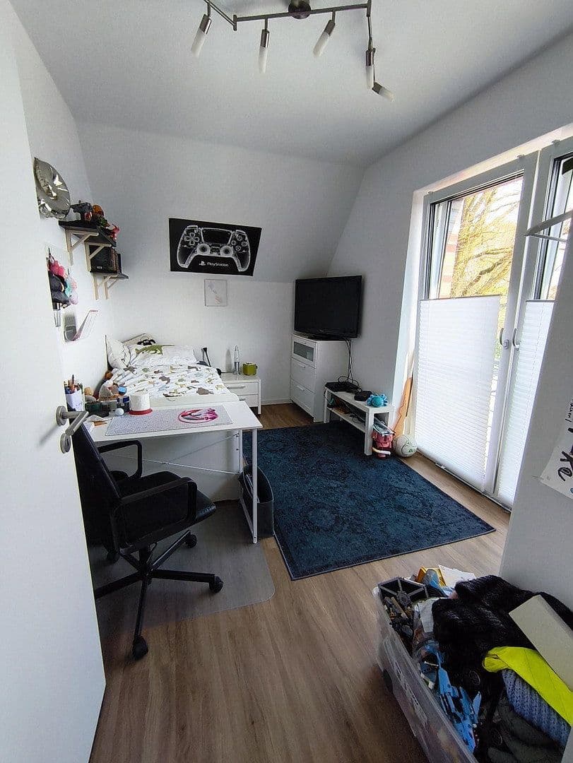 Pronájem bytu 3+1 105 m², Offlumer Str. 45 / Wichernstr. 8, Neuenkirchen, Severní Porýní-Vestfálsko Pronájem bytu 3+1 105 m², Offlumer Str. 45 / Wichernstr. 8, Neuenkirchen, Severní Porýní-Vestfálsko