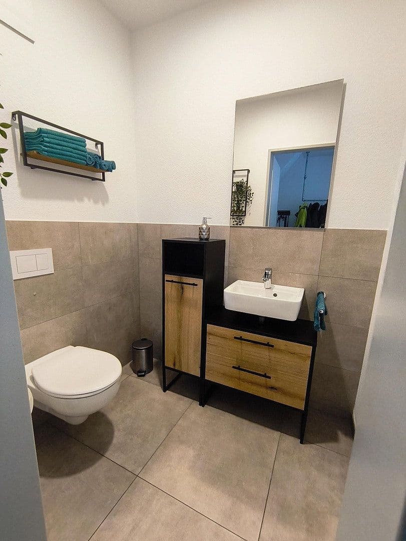 Pronájem bytu 3+1 105 m², Offlumer Str. 45 / Wichernstr. 8, Neuenkirchen, Severní Porýní-Vestfálsko Pronájem bytu 3+1 105 m², Offlumer Str. 45 / Wichernstr. 8, Neuenkirchen, Severní Porýní-Vestfálsko