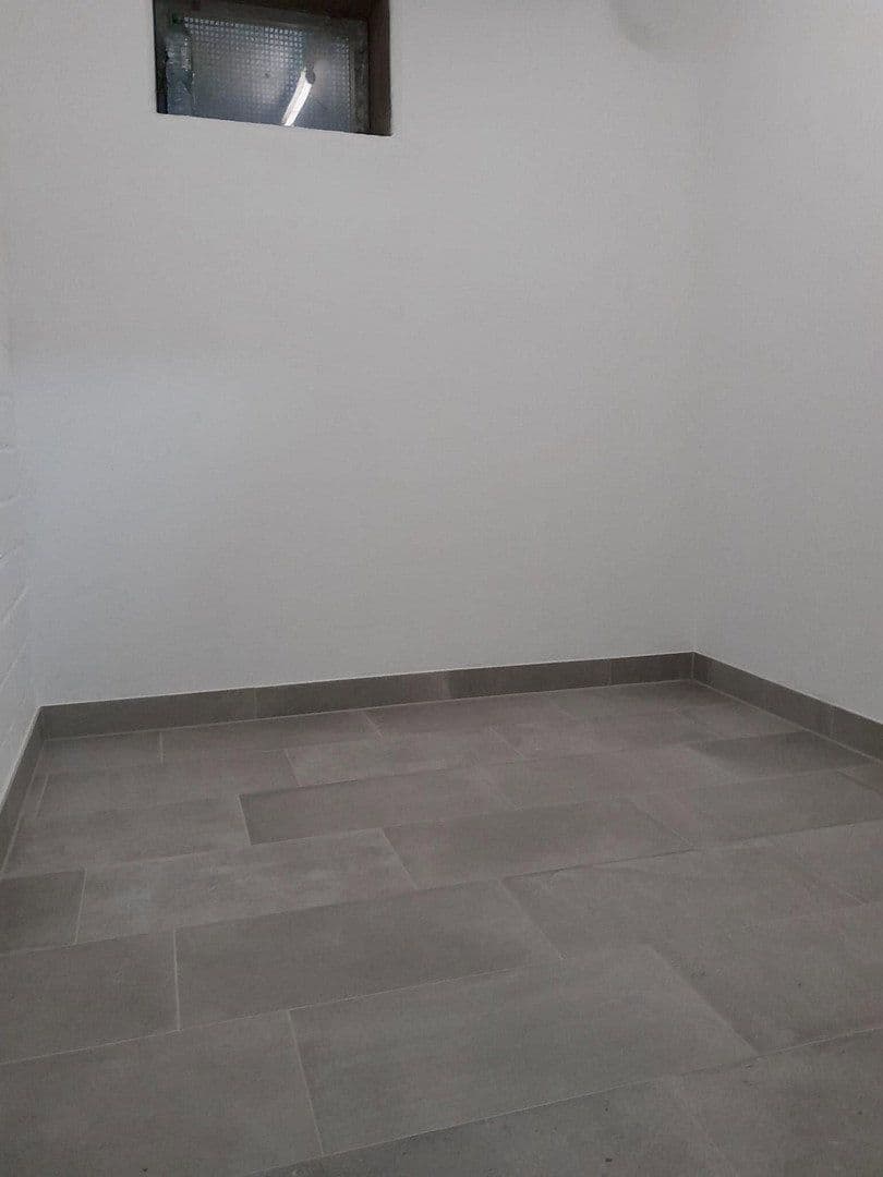 Pronájem bytu 2+1 36 m², Heimbach, Severní Porýní-Vestfálsko Pronájem bytu 2+1 36 m², Heimbach, Severní Porýní-Vestfálsko