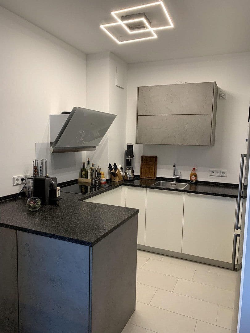 Pronájem bytu 3+1 87 m², Neudörferstr. 23, Nürnberg, Bavorsko Pronájem bytu 3+1 87 m², Neudörferstr. 23, Nürnberg, Bavorsko