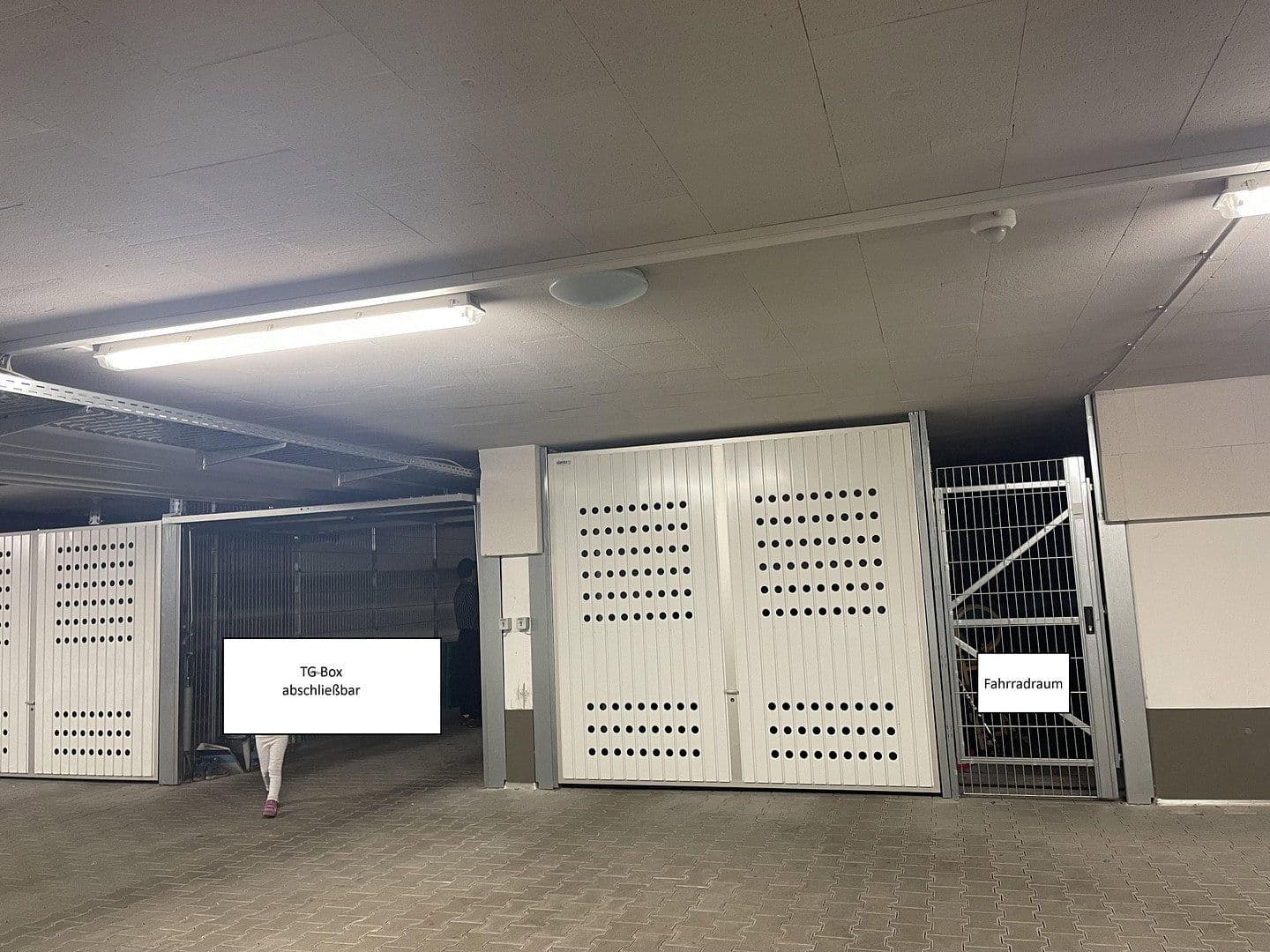 Pronájem bytu 4+1 99 m², Urbanstr. 6, Gerlingen, Bádensko-Württembersko Pronájem bytu 4+1 99 m², Urbanstr. 6, Gerlingen, Bádensko-Württembersko